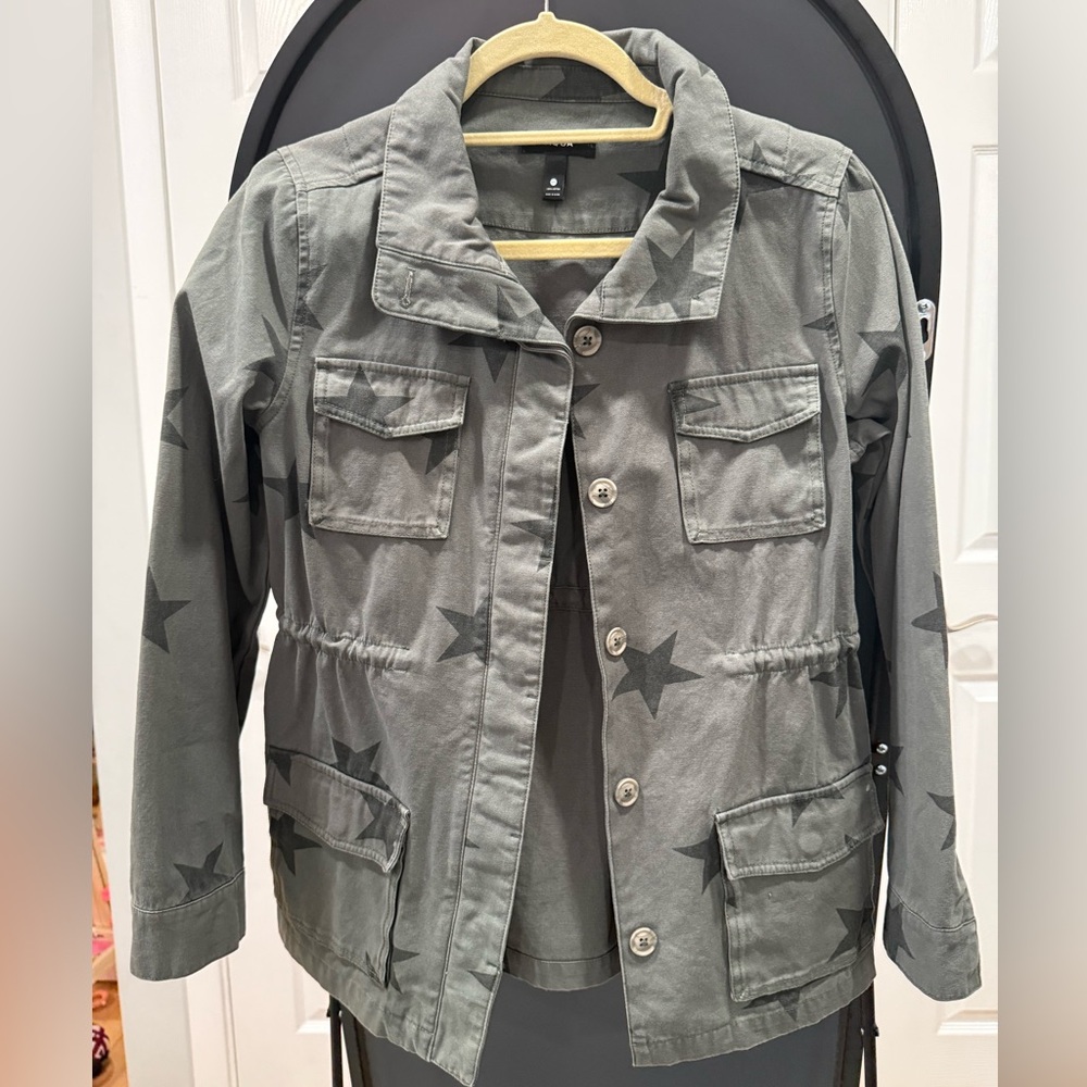 Gray Star Patterned Button-Up Jacket - image 3